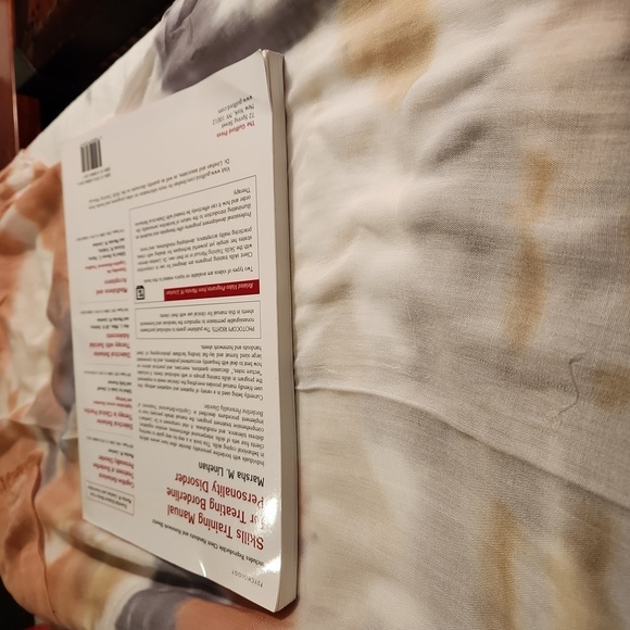 Skills Training Manual Borderline Personality Disorder Book - Picture 4 of 7